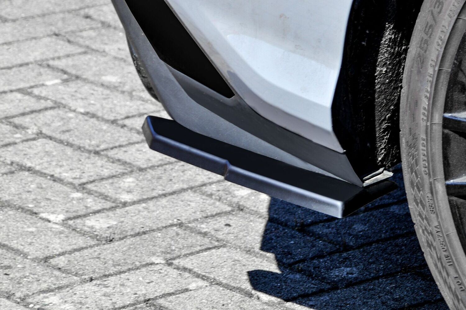 IN-Tuning zadnji stranski podaljšek odbijača Audi RSQ3 FN 2019-