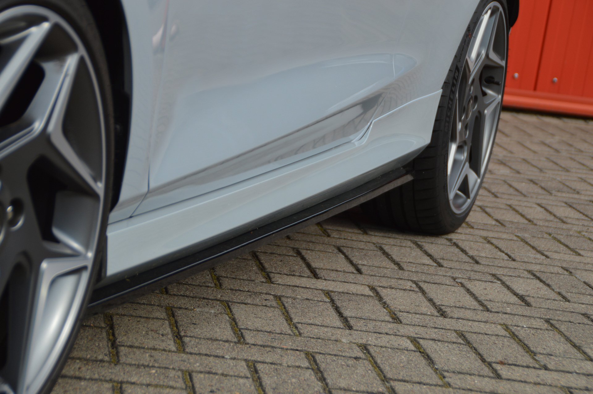 IN-Tuning podaljšek pragov Ford Fiesta ST MK8 JHH 2018-