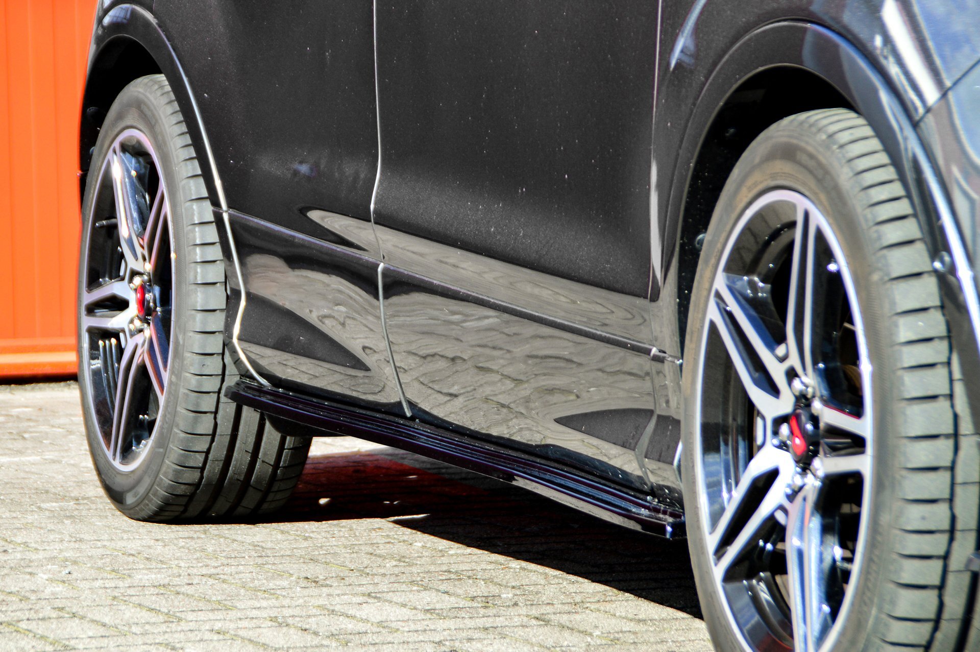 IN-Tuning podaljšek pragov Ford Kuga 3 DM2 2016-