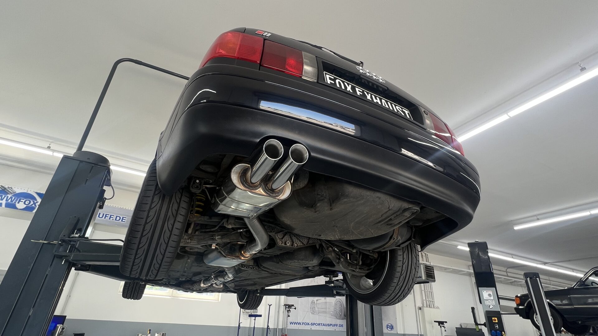 FOX zadnji športni lonec 76mm - 2x80 Tip 25 Audi S2 B4