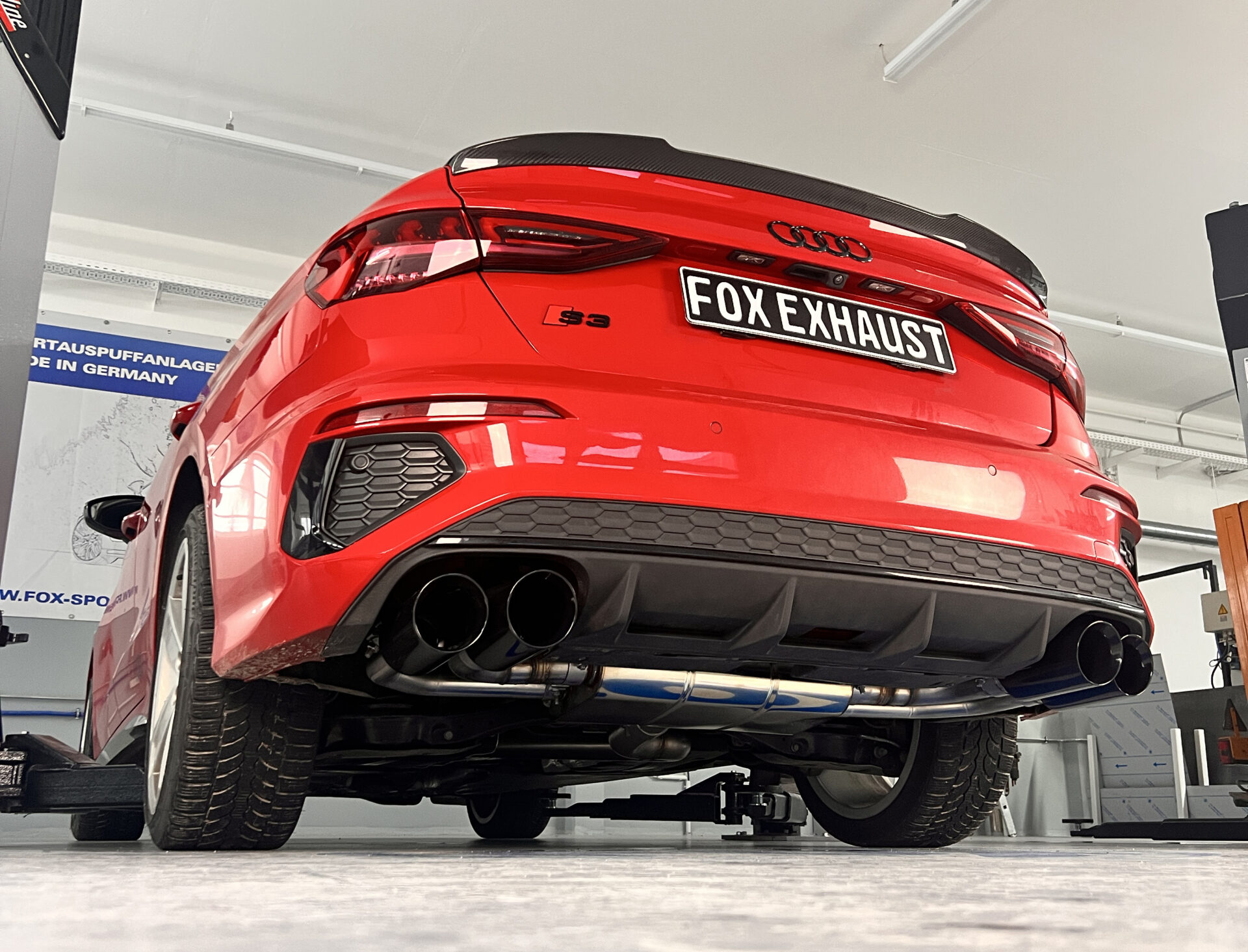 FOX izpušni sistem od OPF z izpušnimi ventili - 2x100 Tip 25 desno/levo nastavki črno emajlirani Audi S3 GY - Limuzina