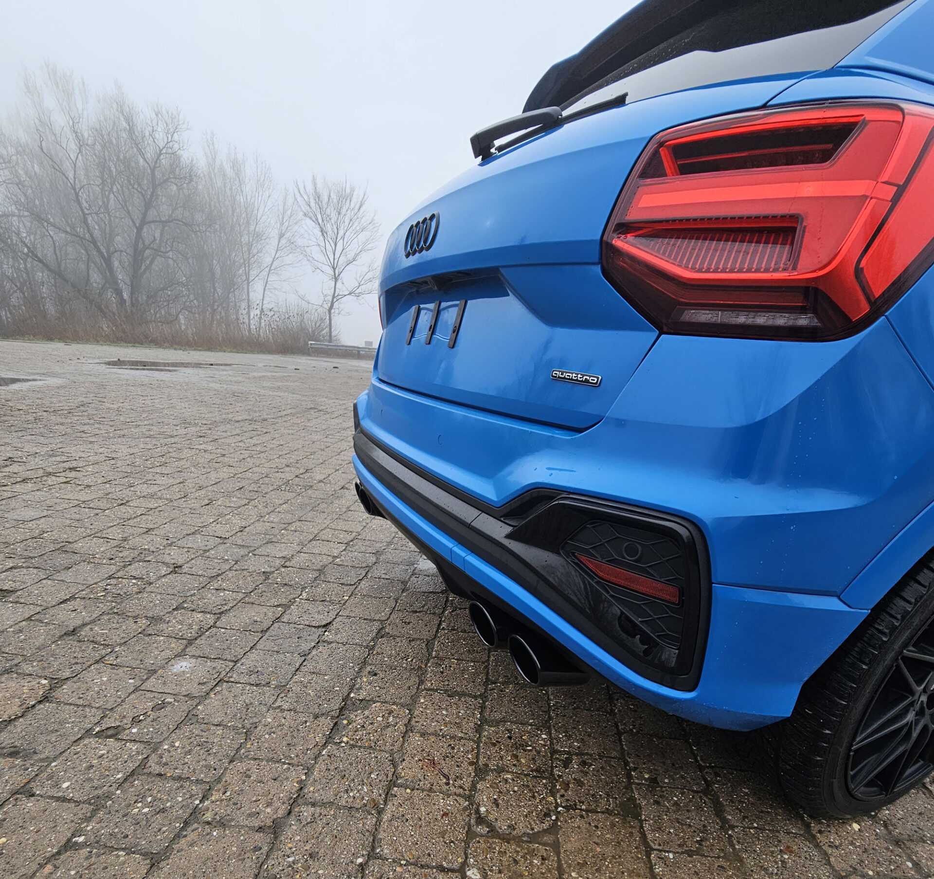 FOX zadnji športni lonec izhod desno/levo z srednjim izpušnim loncem - 2x115x85 Tip 32 desno/levo Audi Q2