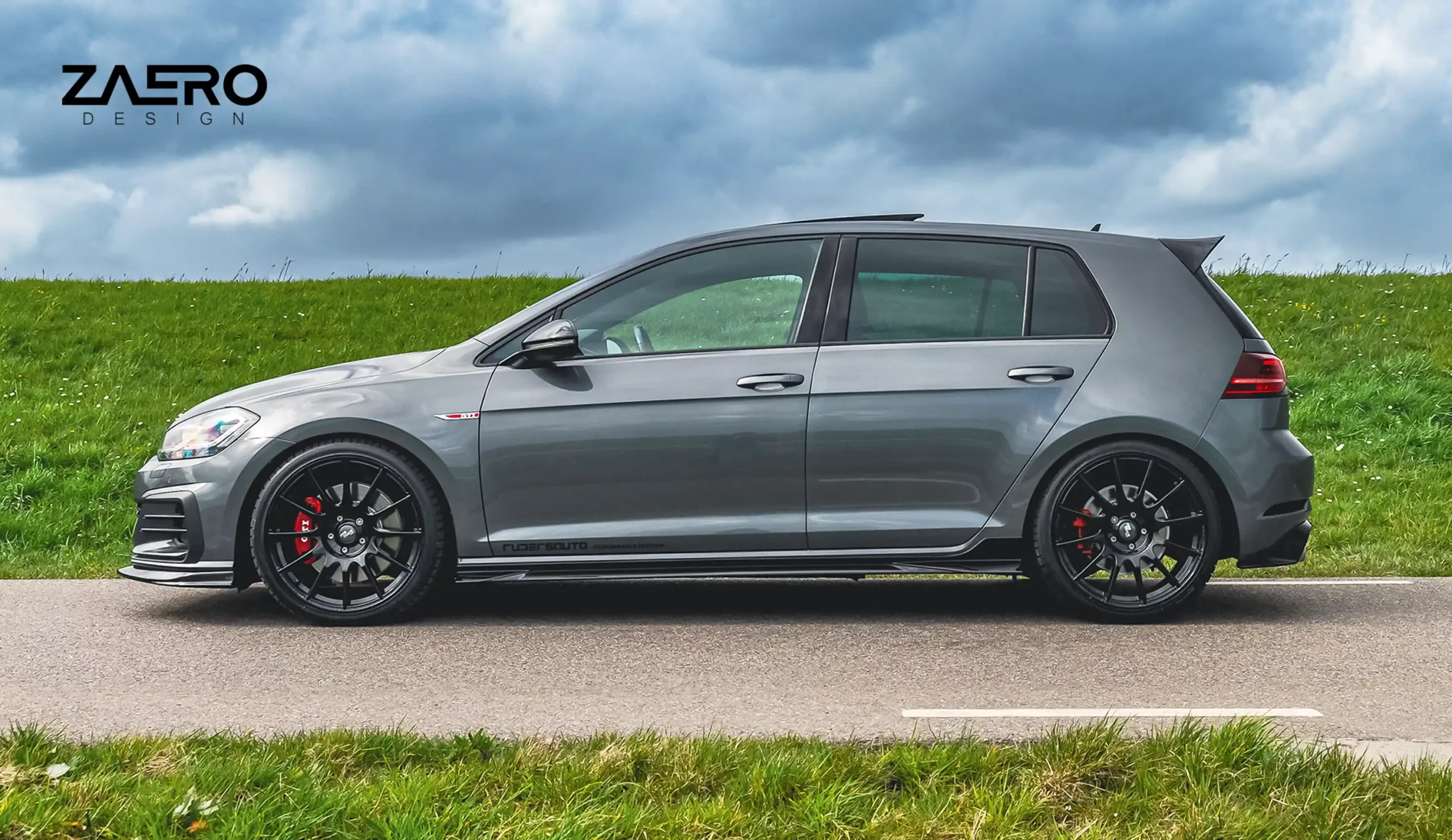 Podaljšek pragov Volkswagen Golf R / R-Line Mk7 V4 (Kopija)